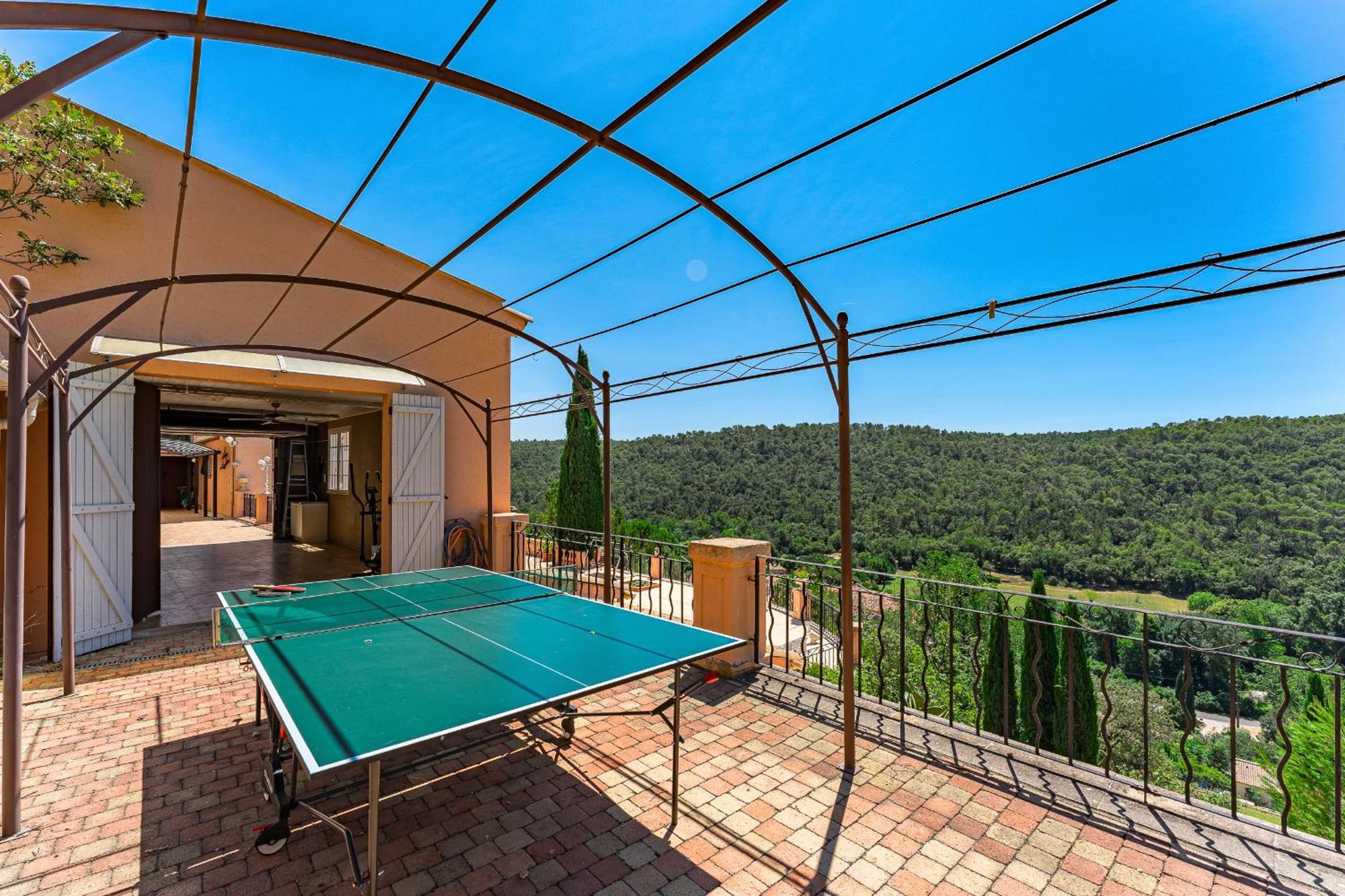 Villa Gilbert Vins-sur-Caramy Экстерьер фото
